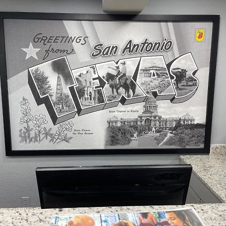 Hotel Super 8 By Wyndham San Antonio Downtown Ne Exterior foto