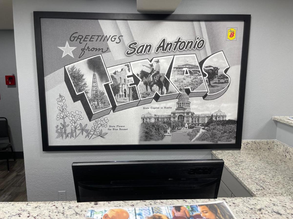 Hotel Super 8 By Wyndham San Antonio Downtown Ne Exterior foto
