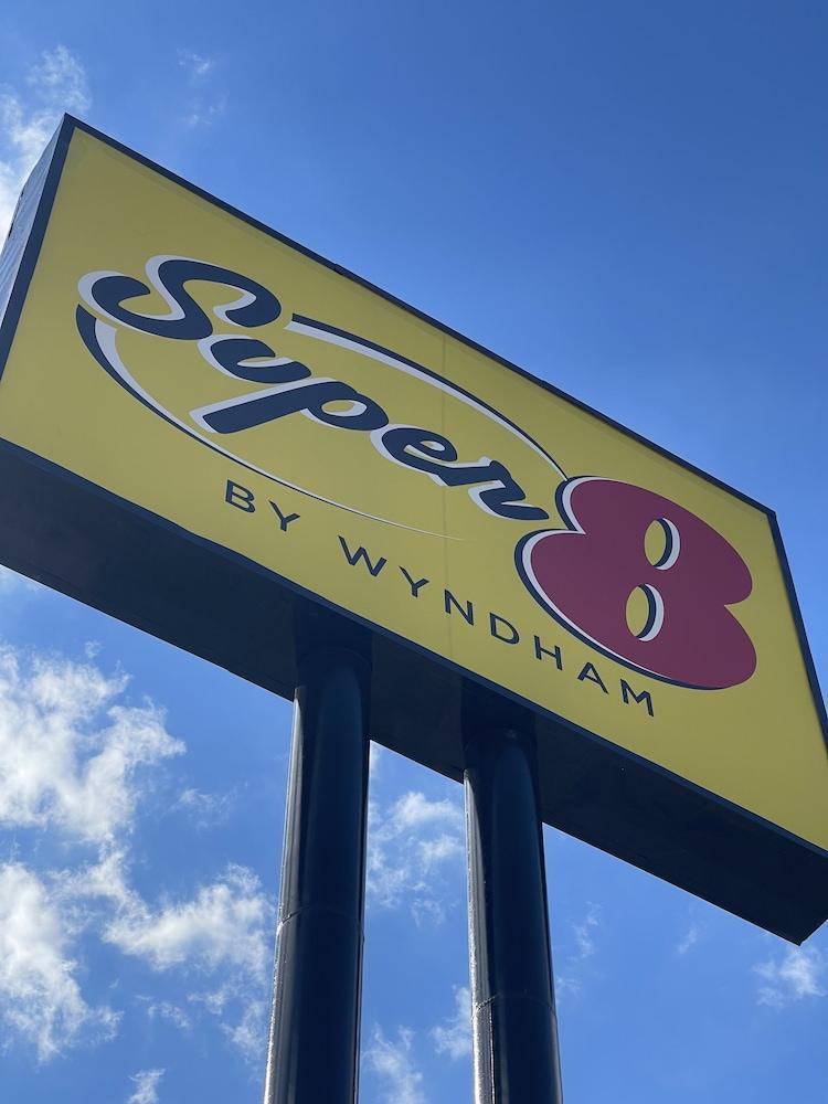 Hotel Super 8 By Wyndham San Antonio Downtown Ne Exterior foto