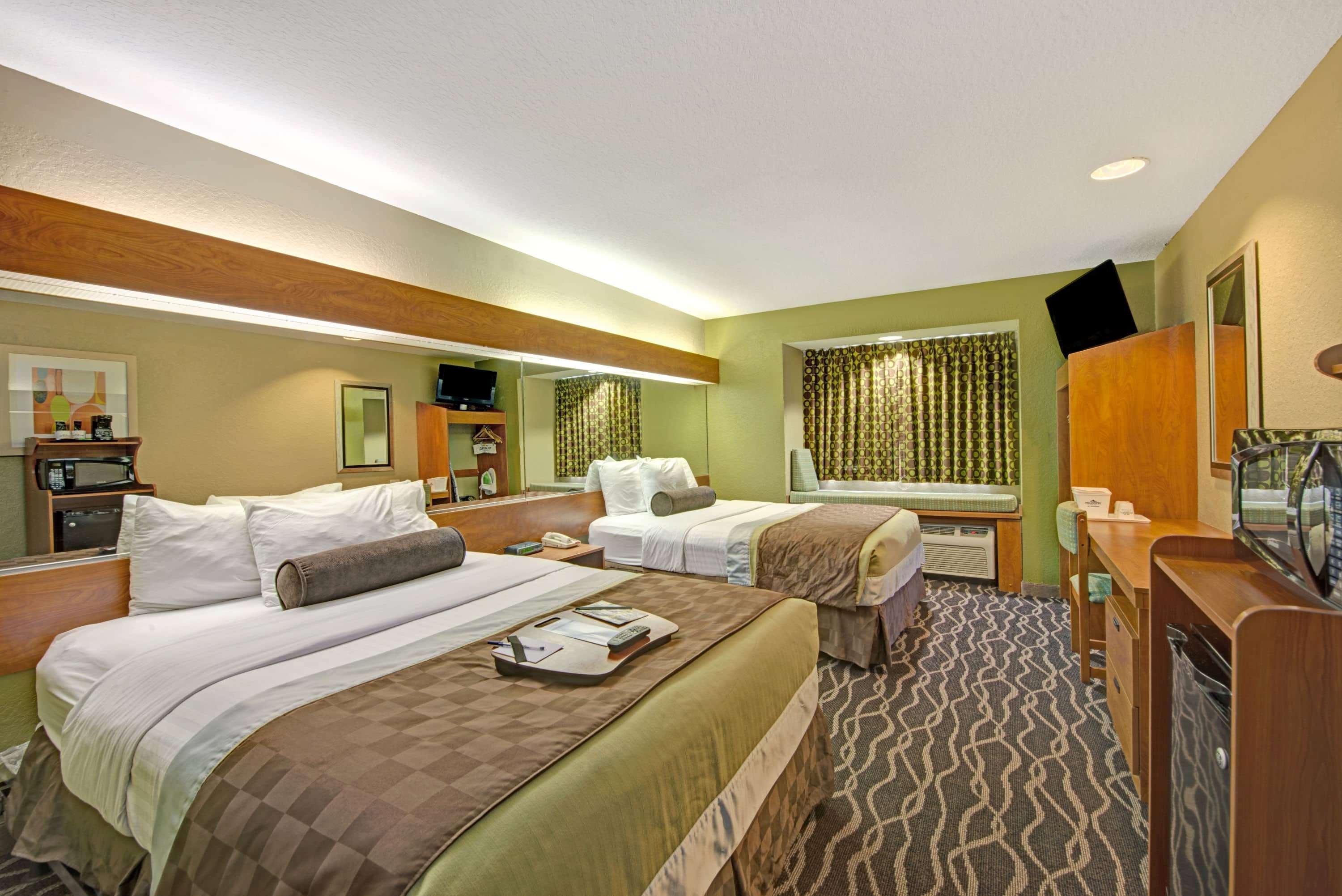 Hotel Super 8 By Wyndham San Antonio Downtown Ne Exterior foto